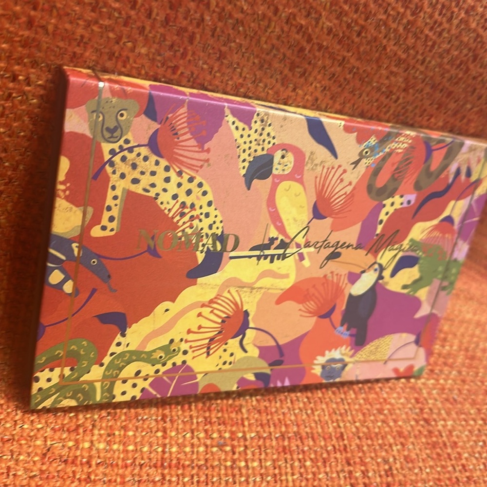 Nomad Cartagena Magica 15 Pan Palette - Picture 2 of 6